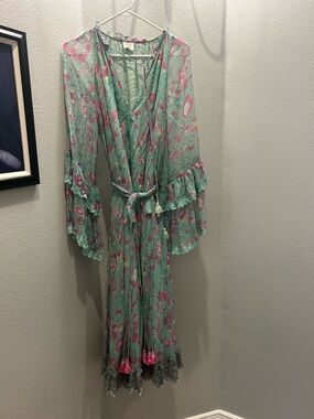 HEMANT & NANDITA Mint Sheer Floral Trim Kimono. Has such stunning details.